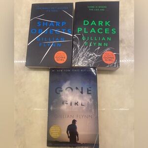 Bundle of 3 Gillian Flynn thrillers